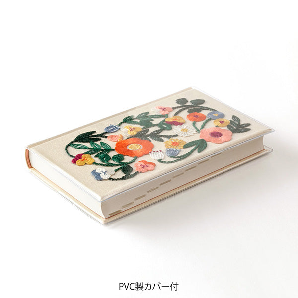 Midori/12883006_Diary 5 years continuous embroidery floral pattern beige/4902805128834