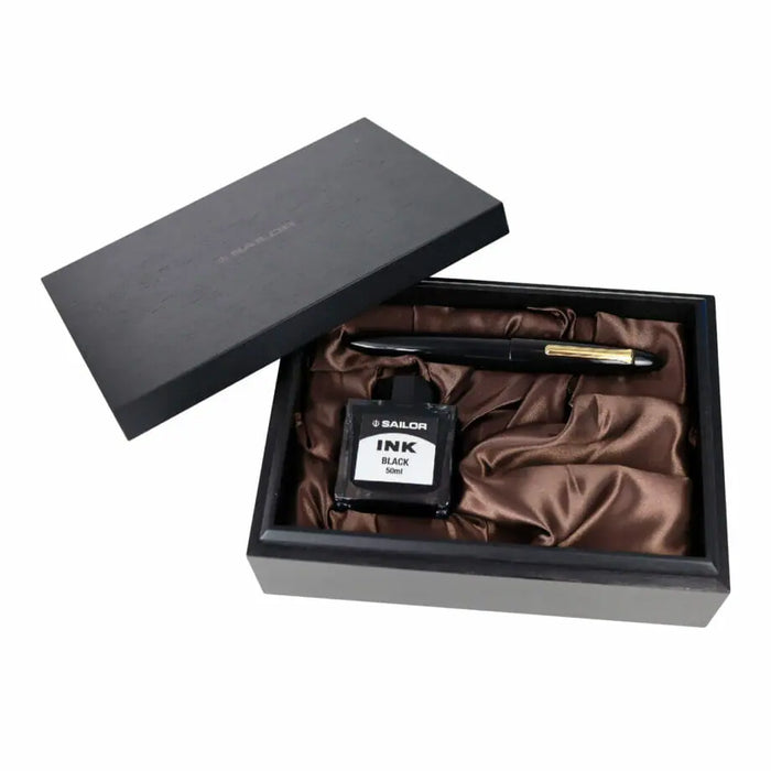 オリジナルペン先万年筆 キングプロフィット エボナイト 長刀研ぎ万年筆 中字（M）：10-1585-420 セーラー万年筆