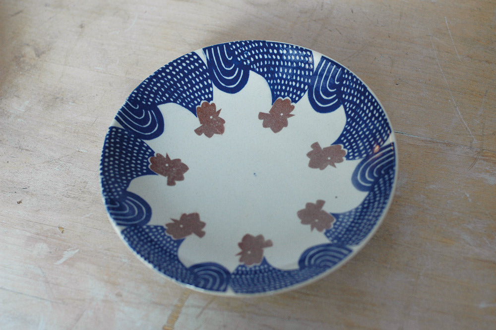 Kurashiki Design Kata Kata Stempelhand Sieben-Zoll-Teller (Gruppe)